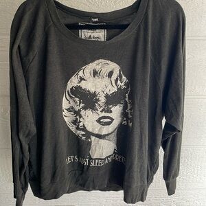 Hips and Hair Hand-Printed Punk Long Sleeve Top in Gray, Women’s L
